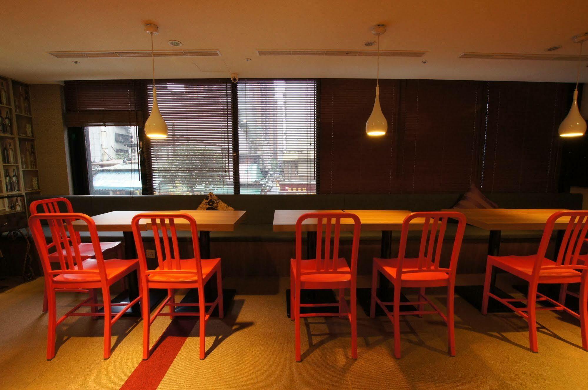 Colors Infinity Inn Taipei Luaran gambar